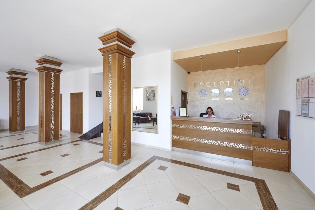 צרבו Toma'S Residence - Front Beach מראה חיצוני תמונה