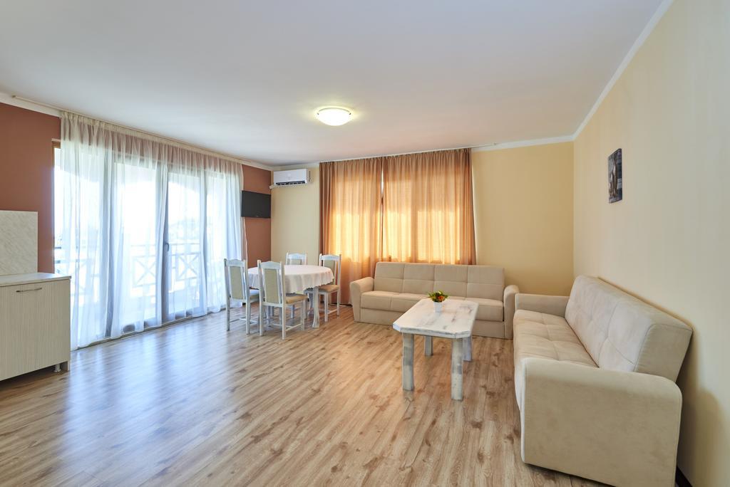 צרבו Toma'S Residence - Front Beach חדר תמונה