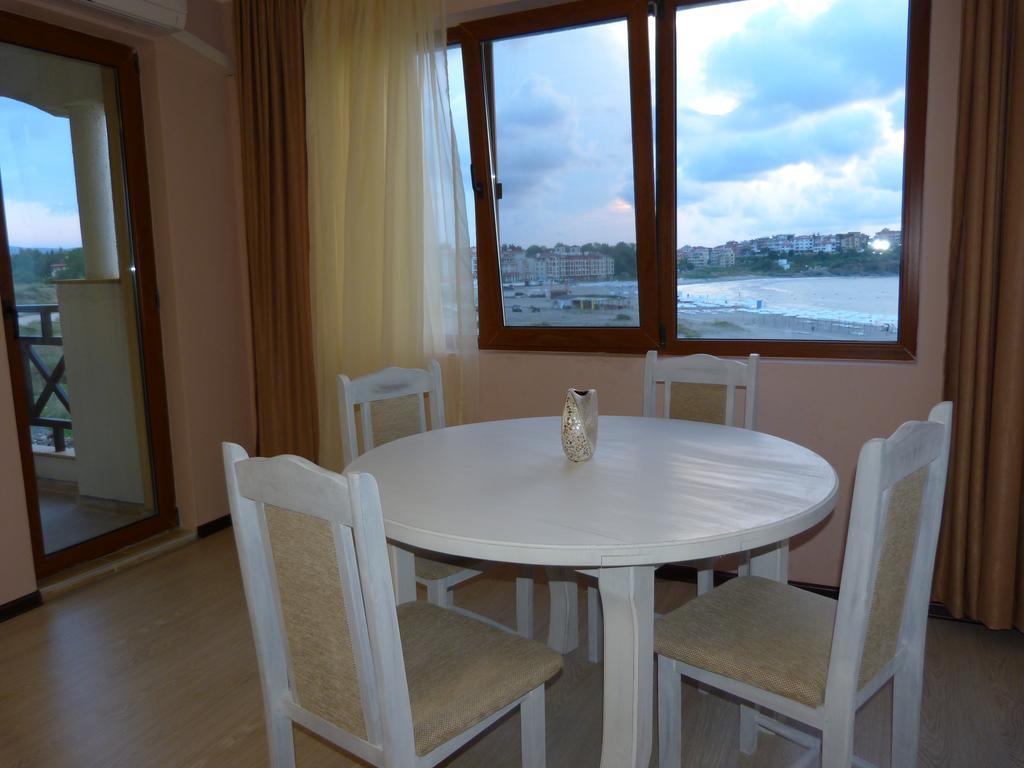 צרבו Toma'S Residence - Front Beach מראה חיצוני תמונה